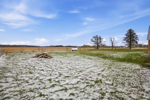 Tiny photo for 2960 US 68, Xenia, OH 45385 (MLS # 226008167)