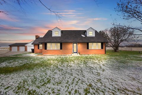 Tiny photo for 2960 US 68, Xenia, OH 45385 (MLS # 226008167)