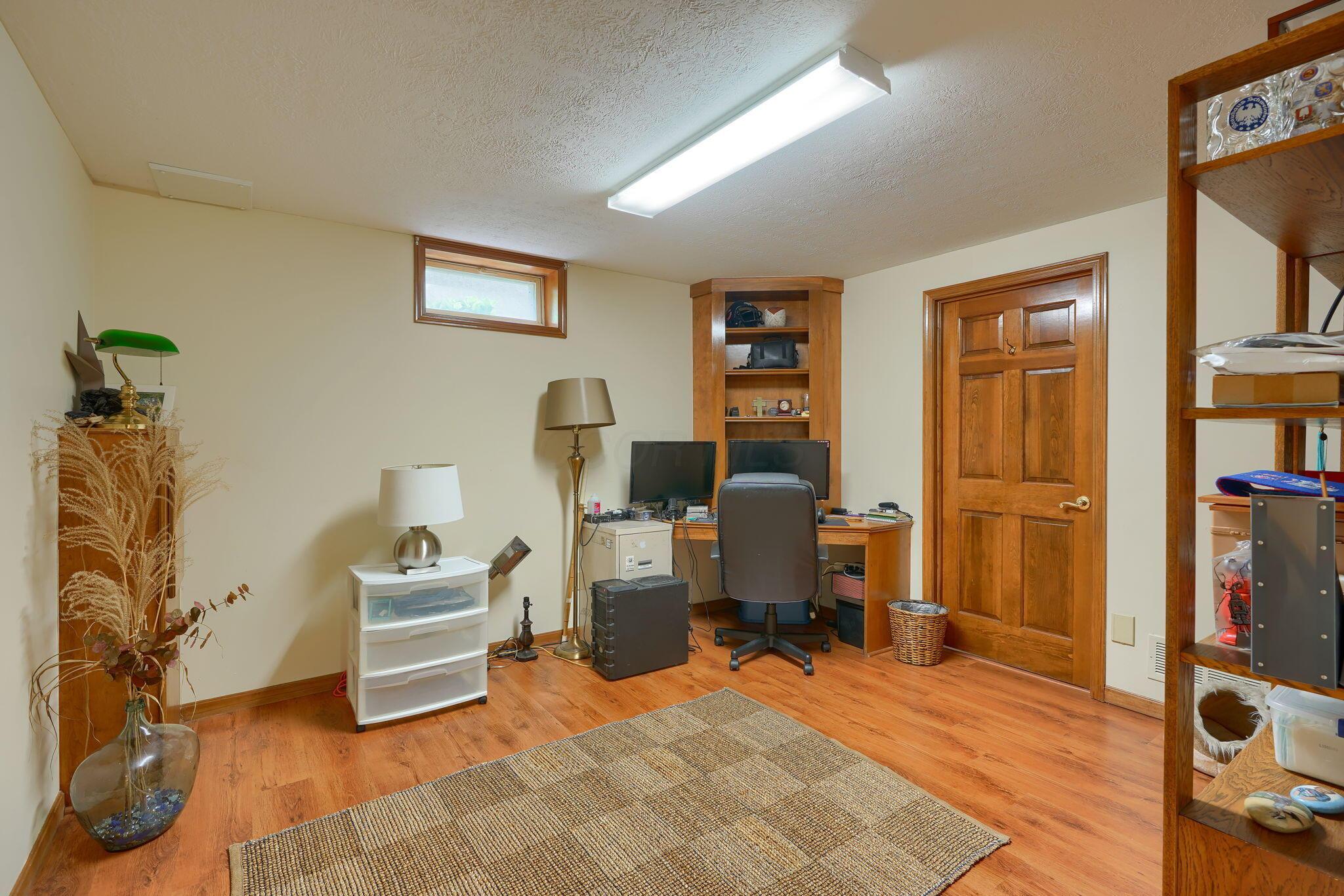 2818 Big Sur Drive, Lewis Center, Ohio image 34