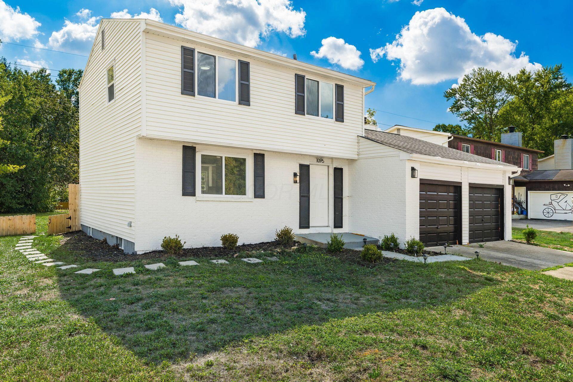 1095 Belle Meade Place