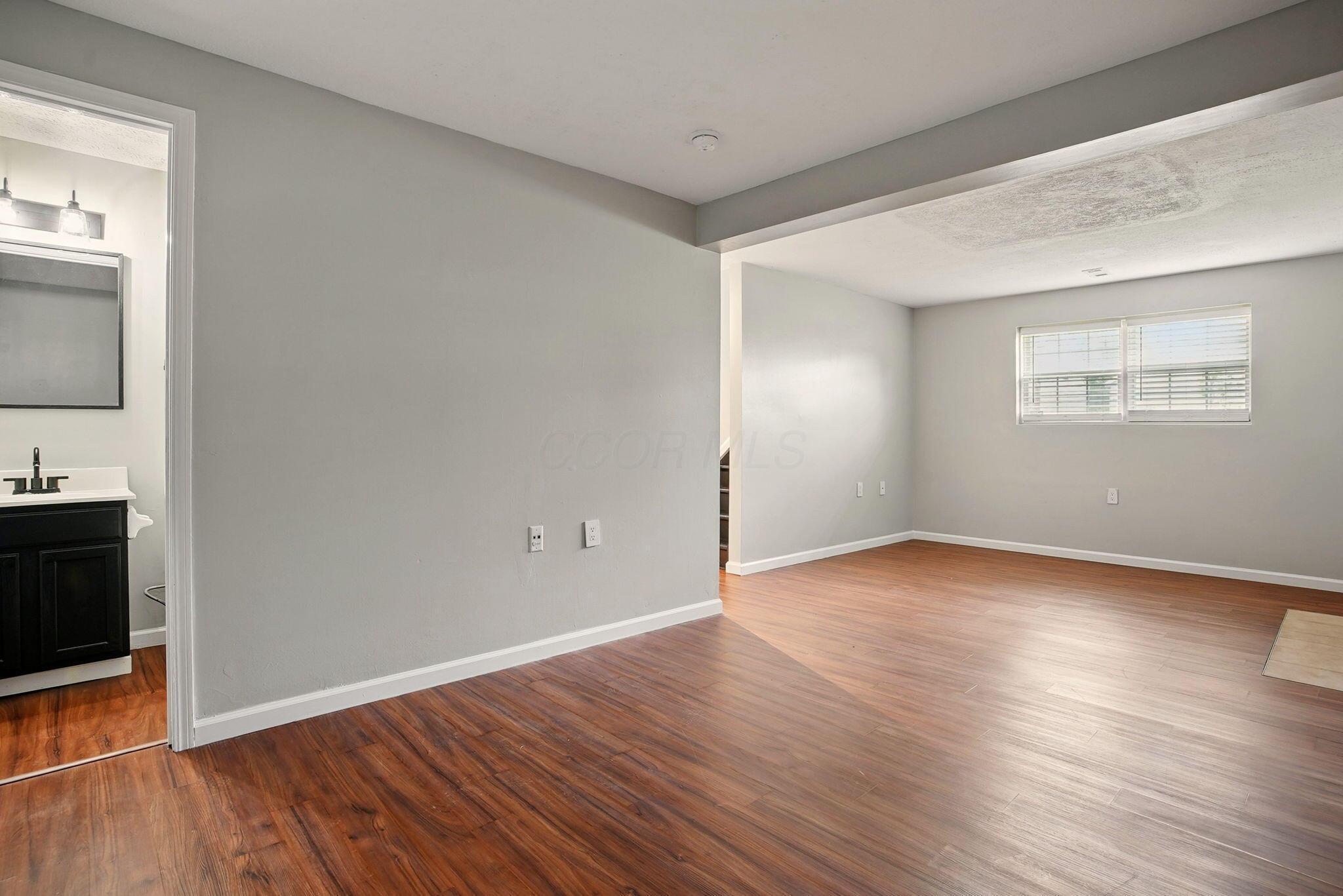 280 Chatterly Lane, Columbus, Ohio image 23