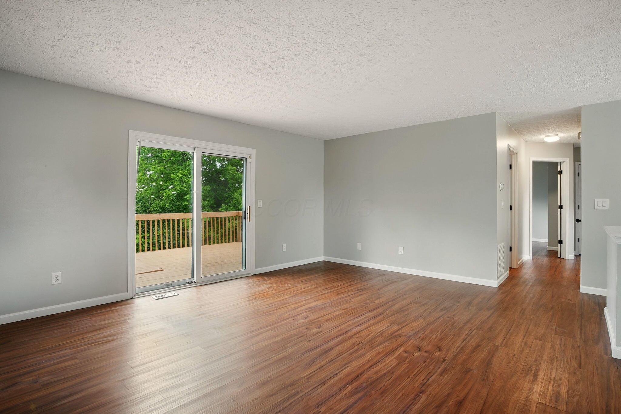 280 Chatterly Lane, Columbus, Ohio image 7