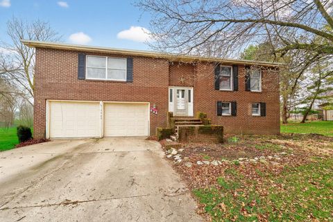 Photo of 13983 Oxford Drive, Marysville, OH 43040 (MLS # 226008745)