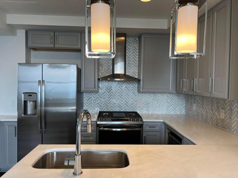 Photo of 50 W Broad Street 3502 #3502, Columbus, OH 43215 (MLS # 226019610)