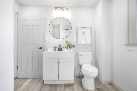 Tiny photo for 971 Fairwood Avenue, Columbus, OH 43206 (MLS # 225037741)