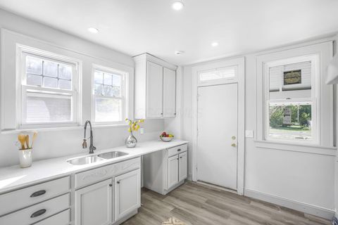 Tiny photo for 971 Fairwood Avenue, Columbus, OH 43206 (MLS # 225037741)