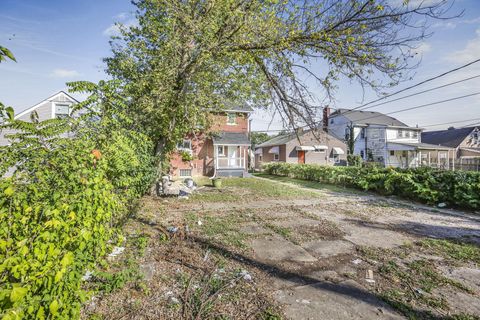 Tiny photo for 971 Fairwood Avenue, Columbus, OH 43206 (MLS # 225037741)