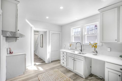 Tiny photo for 971 Fairwood Avenue, Columbus, OH 43206 (MLS # 225037741)