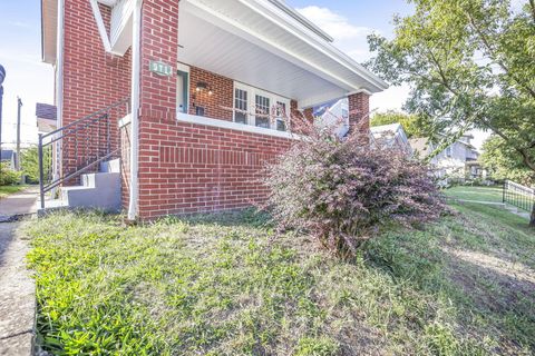 Tiny photo for 971 Fairwood Avenue, Columbus, OH 43206 (MLS # 225037741)