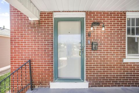 Tiny photo for 971 Fairwood Avenue, Columbus, OH 43206 (MLS # 225037741)
