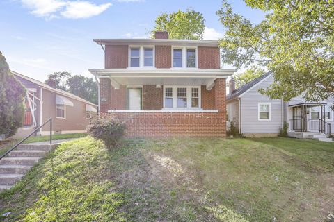 Photo of 971 Fairwood Avenue, Columbus, OH 43206 (MLS # 225037741)