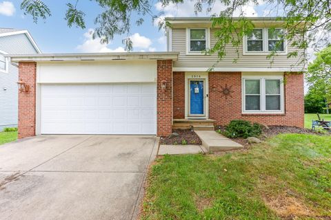 Photo of 2916 Princeville Drive, Pickerington, OH 43147 (MLS # 225034387)