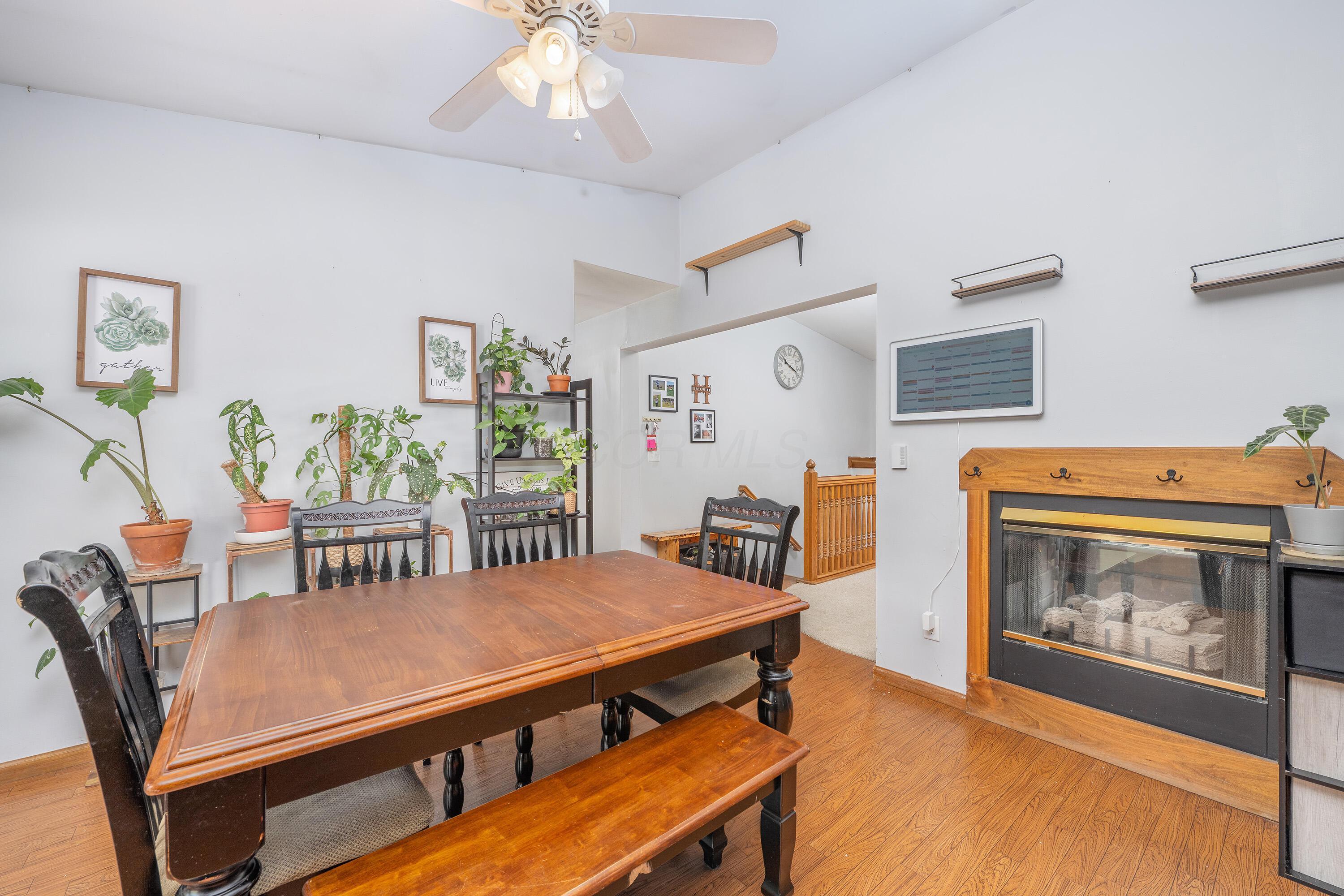 116 Heatherwood Drive, Howard, Ohio image 9