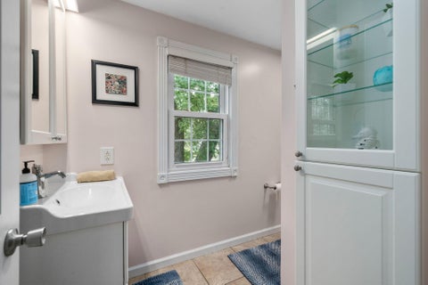 Tiny photo for 280 Westwood Road, Columbus, OH 43214 (MLS # 226036122)