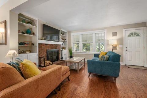 Tiny photo for 280 Westwood Road, Columbus, OH 43214 (MLS # 226036122)
