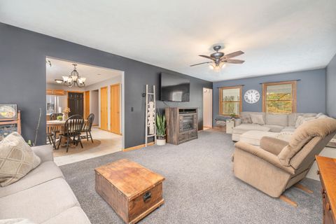 Tiny photo for 24305 Coshocton Road, Howard, OH 43028 (MLS # 226006215)