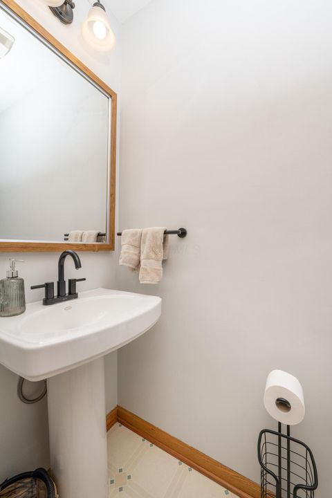 Tiny photo for 24305 Coshocton Road, Howard, OH 43028 (MLS # 226006215)