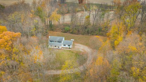 Tiny photo for 24305 Coshocton Road, Howard, OH 43028 (MLS # 226006215)