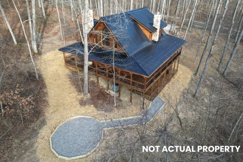 Homes For Sale - 28578 Hawthorne Way<br/> Logan, OH 43138