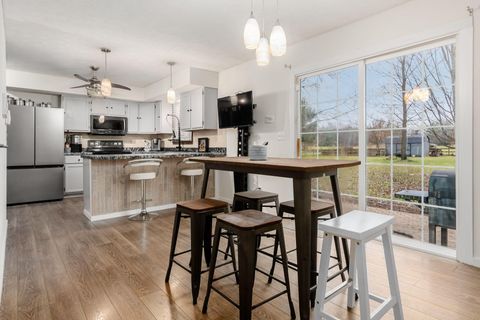 Tiny photo for 10348 York Road SW, Etna, OH 43105 (MLS # 225044341)