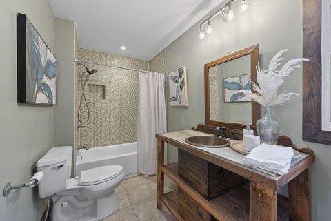 Tiny photo for 1103 Michigan Avenue, Columbus, OH 43201 (MLS # 226005494)