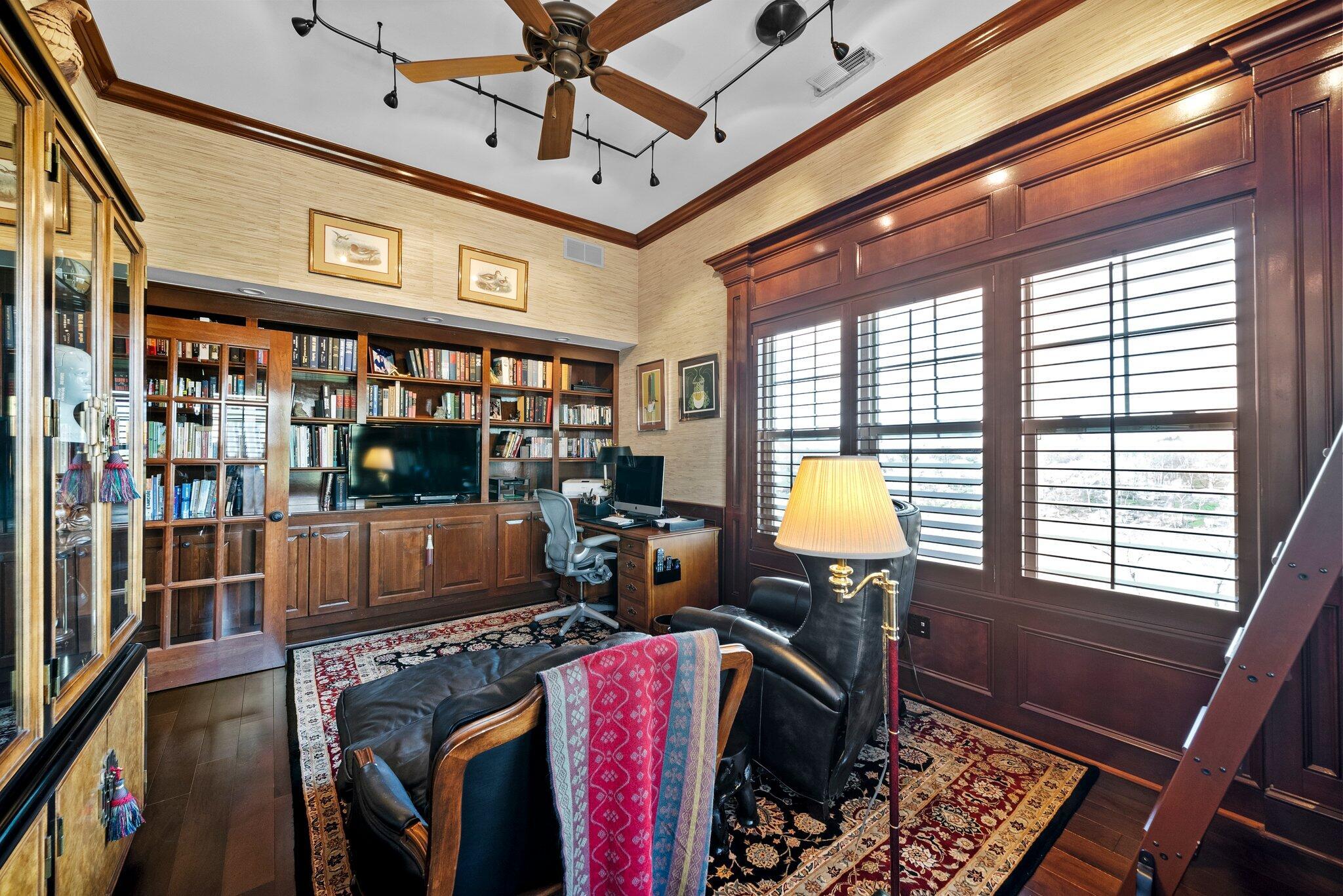 5735 Newbank Circle #303, Dublin, Ohio image 42