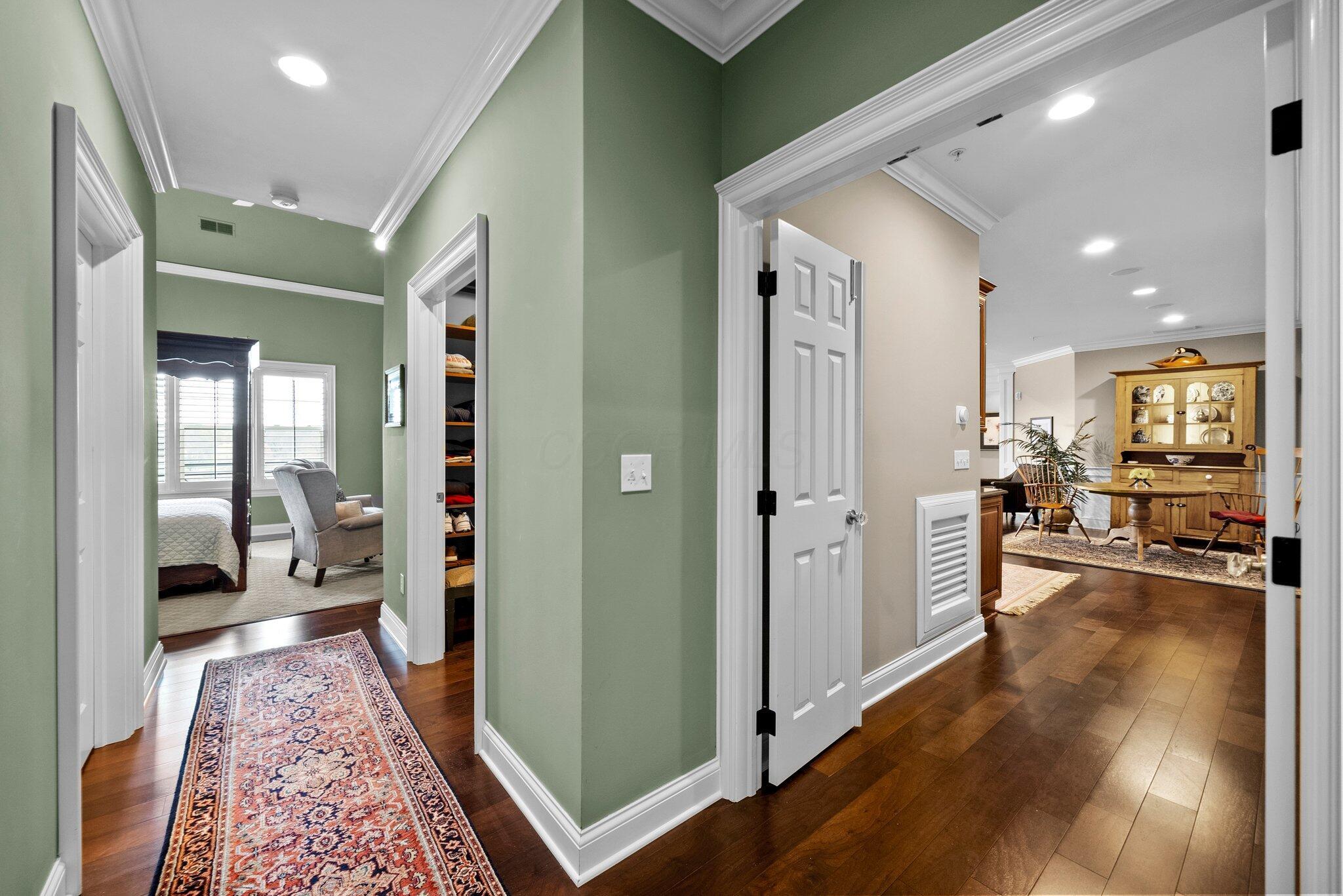 5735 Newbank Circle #303, Dublin, Ohio image 49