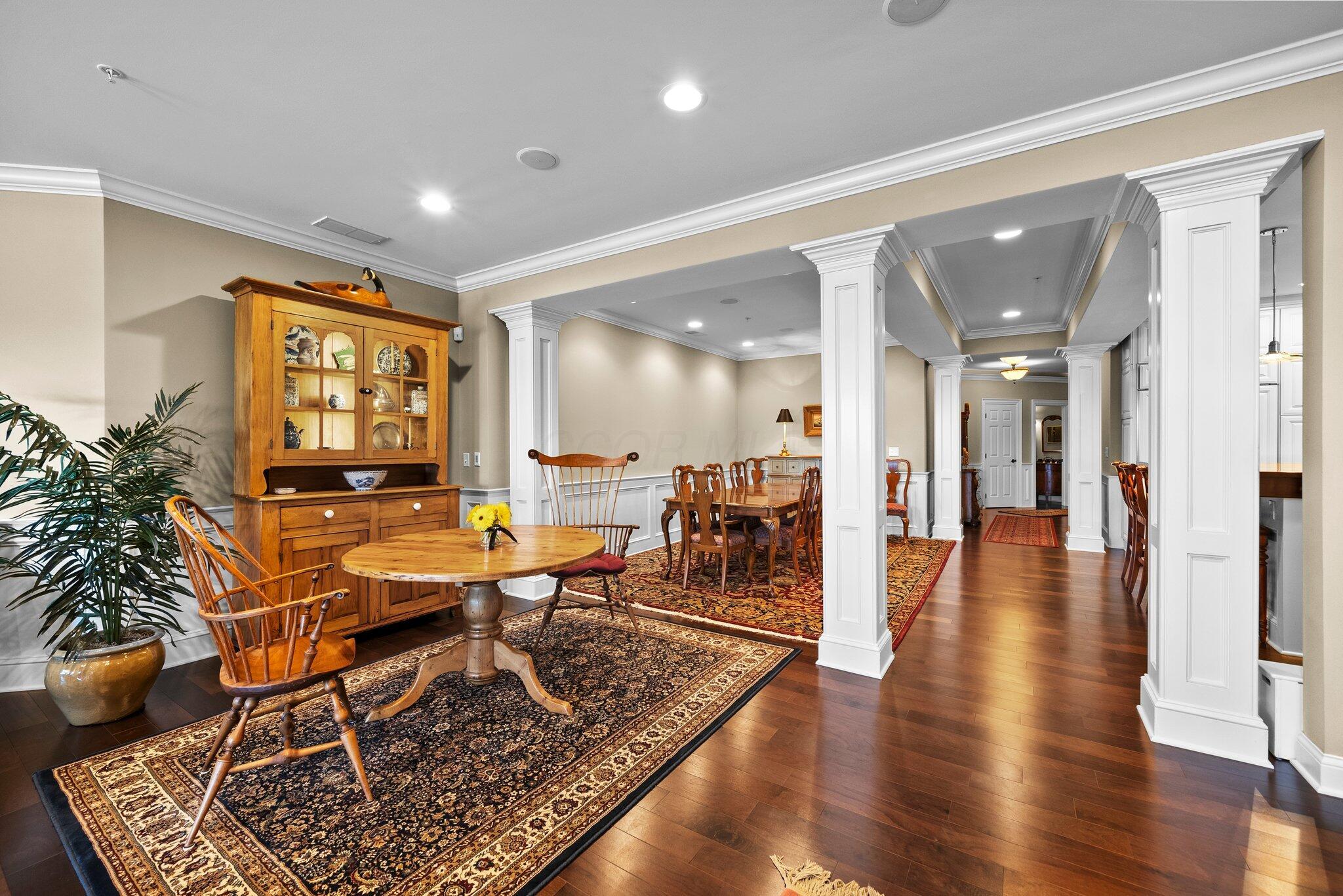 5735 Newbank Circle #303, Dublin, Ohio image 28