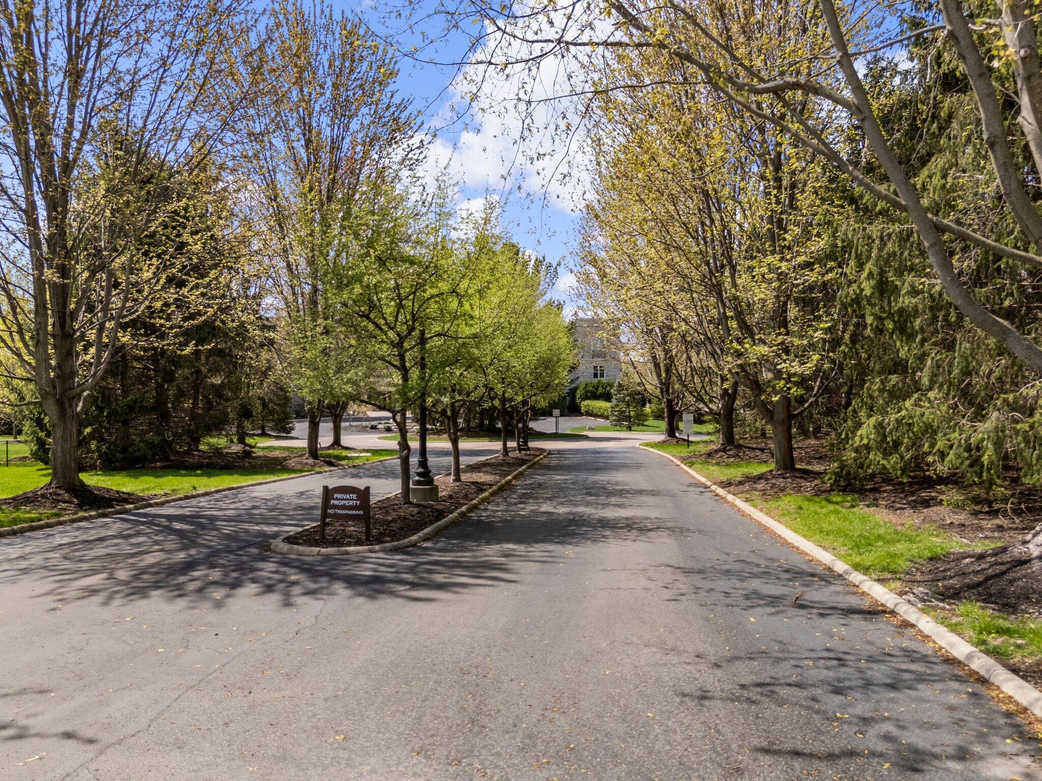 5735 Newbank Circle #303, Dublin, Ohio image 4