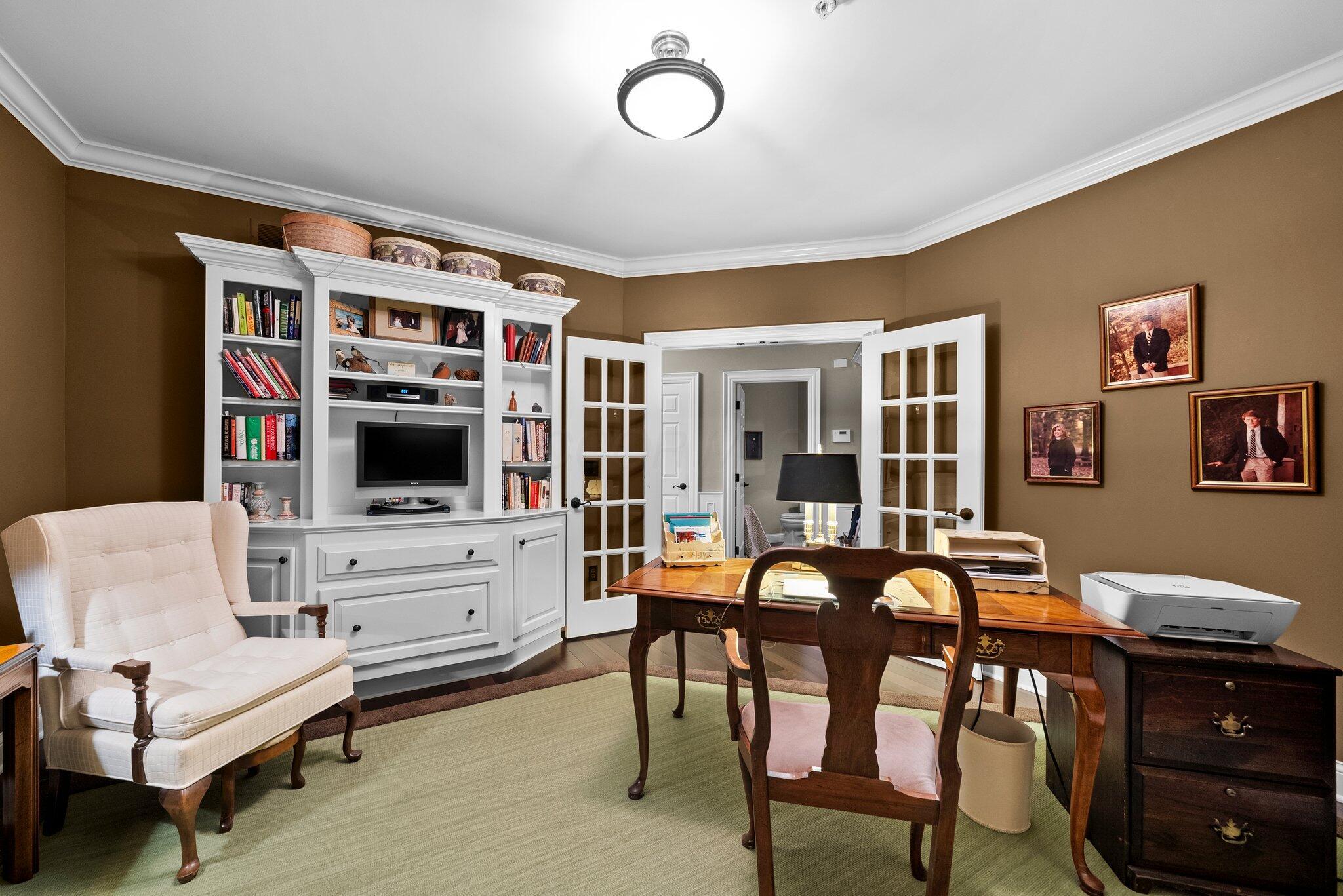 5735 Newbank Circle #303, Dublin, Ohio image 14