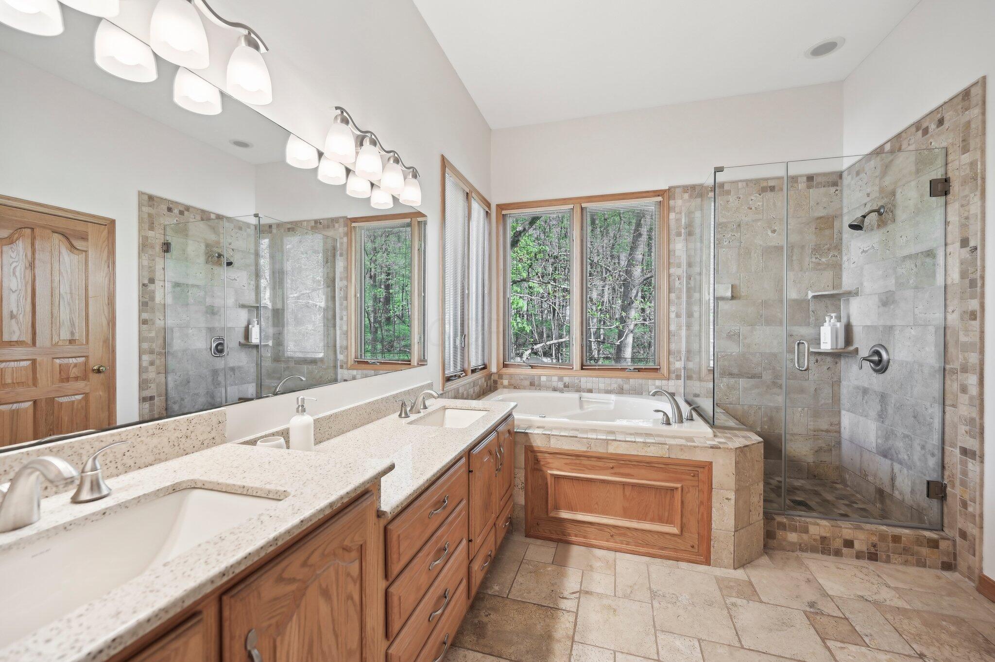 6420 Phoenix Park Drive, Dublin, Ohio image 25