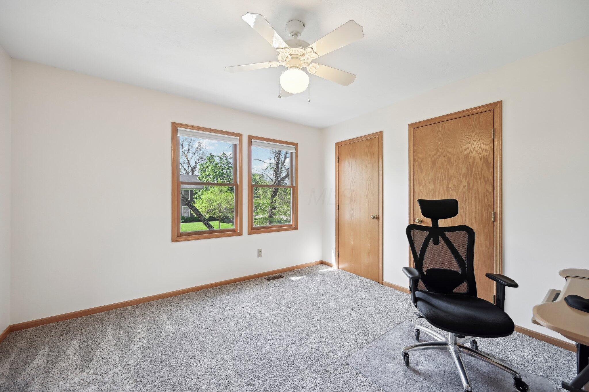 6420 Phoenix Park Drive, Dublin, Ohio image 32