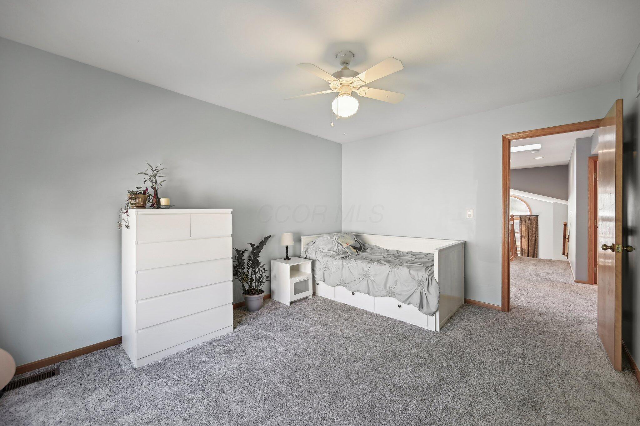 6420 Phoenix Park Drive, Dublin, Ohio image 35