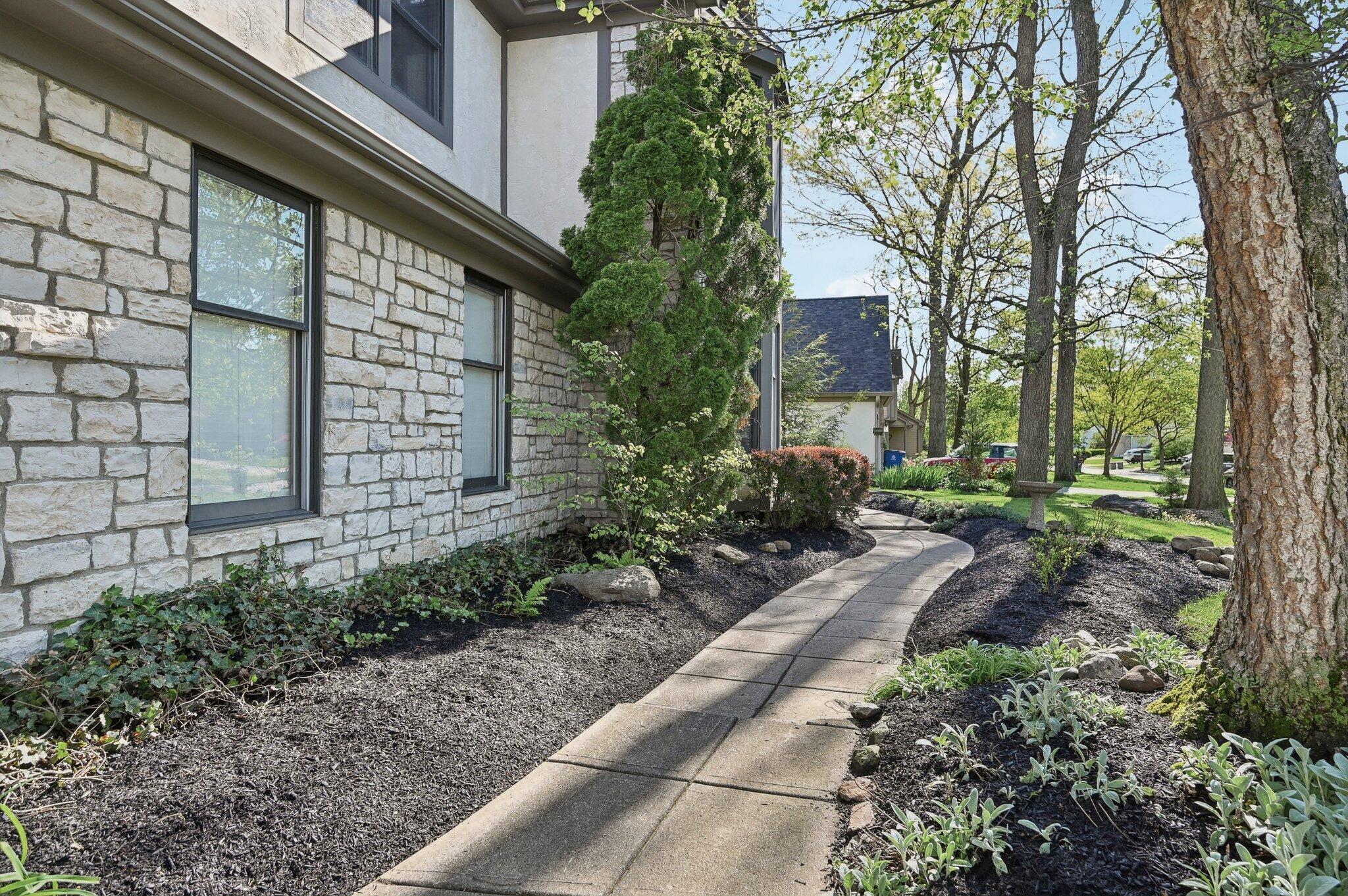 6420 Phoenix Park Drive, Dublin, Ohio image 9