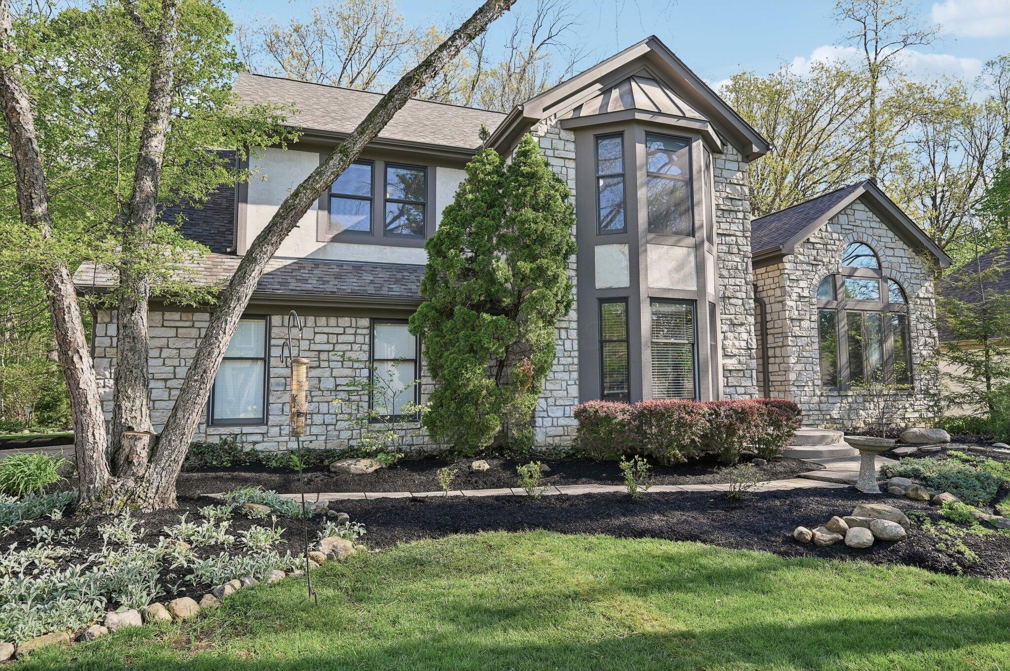 6420 Phoenix Park Drive, Dublin, Ohio image 2