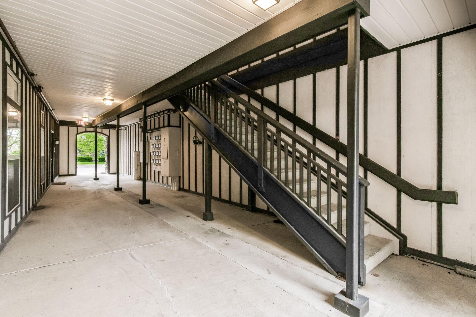 6077 Craughwell Lane, Dublin, Ohio image 28