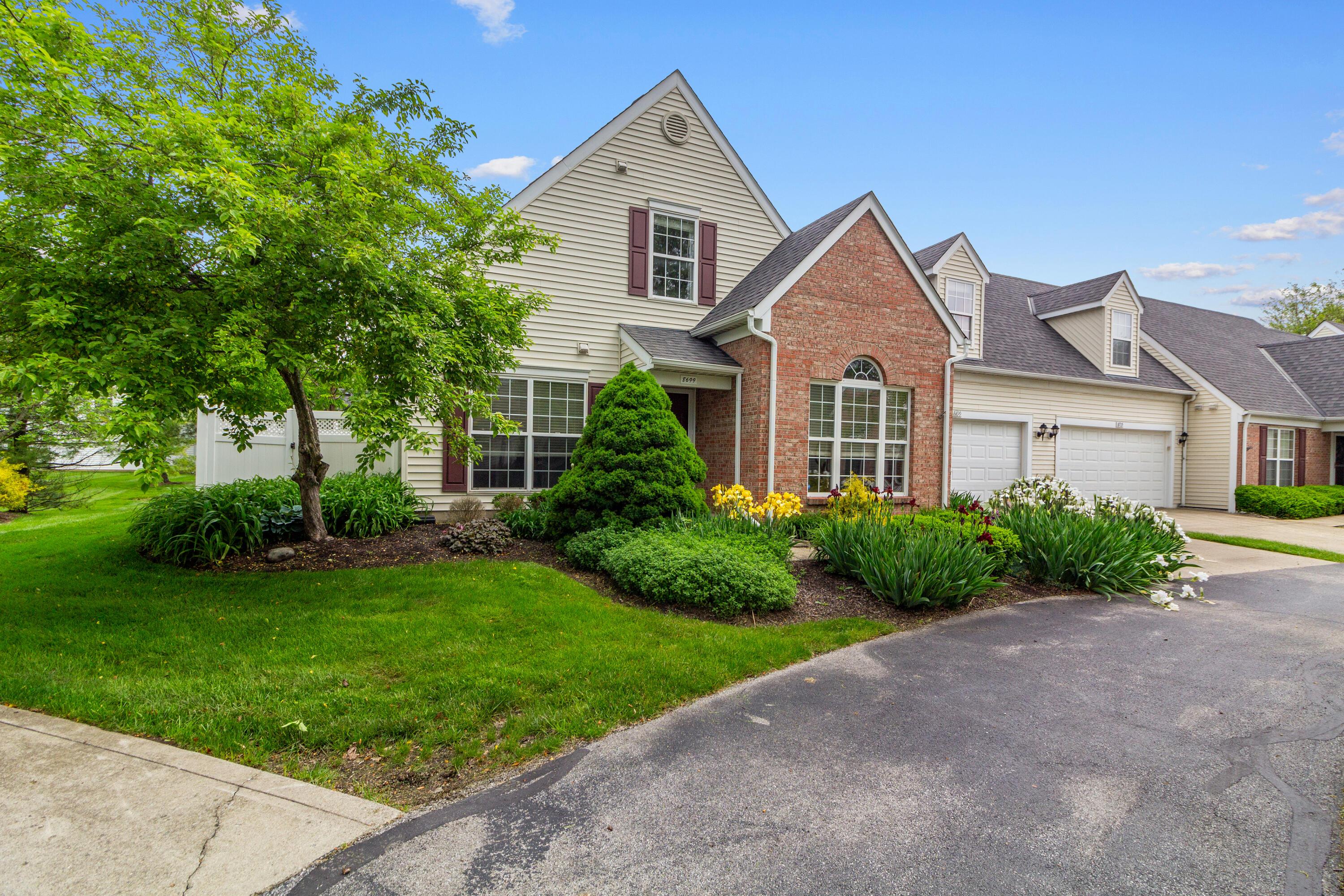 8699 Lazelle Commons Drive, Lewis Center, Ohio image 1