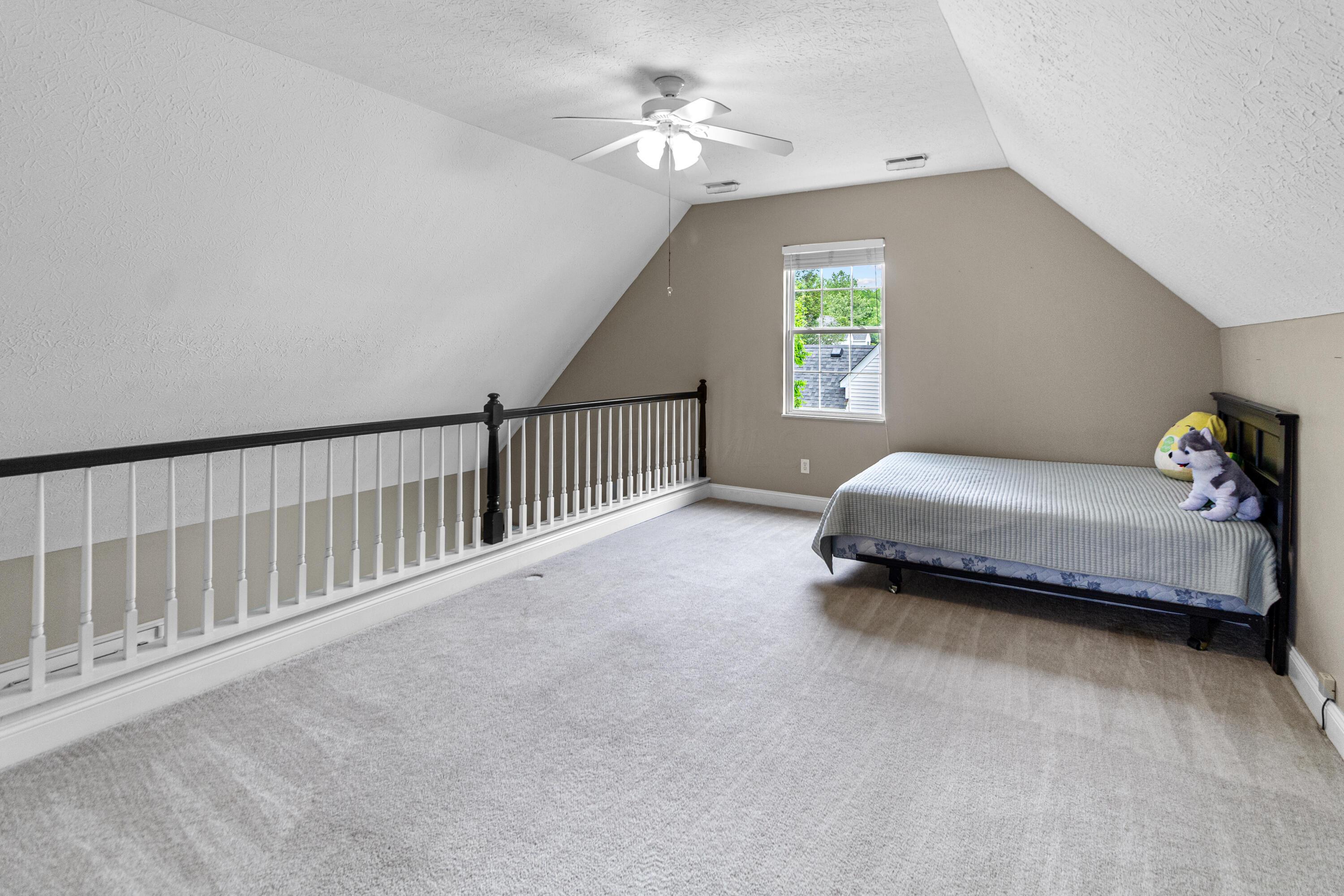 8699 Lazelle Commons Drive, Lewis Center, Ohio image 20