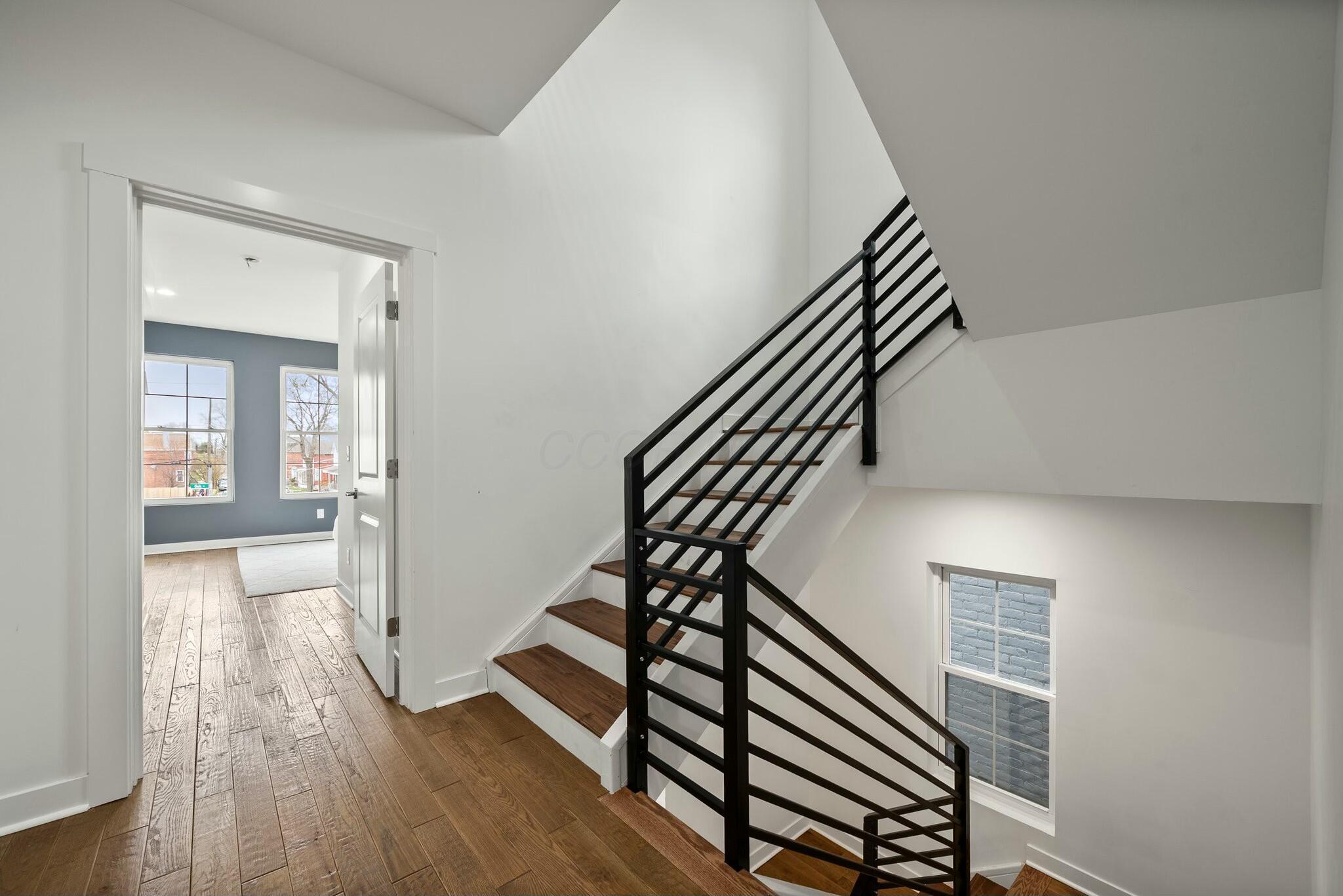 1221 Oak Street, Columbus, Ohio image 13