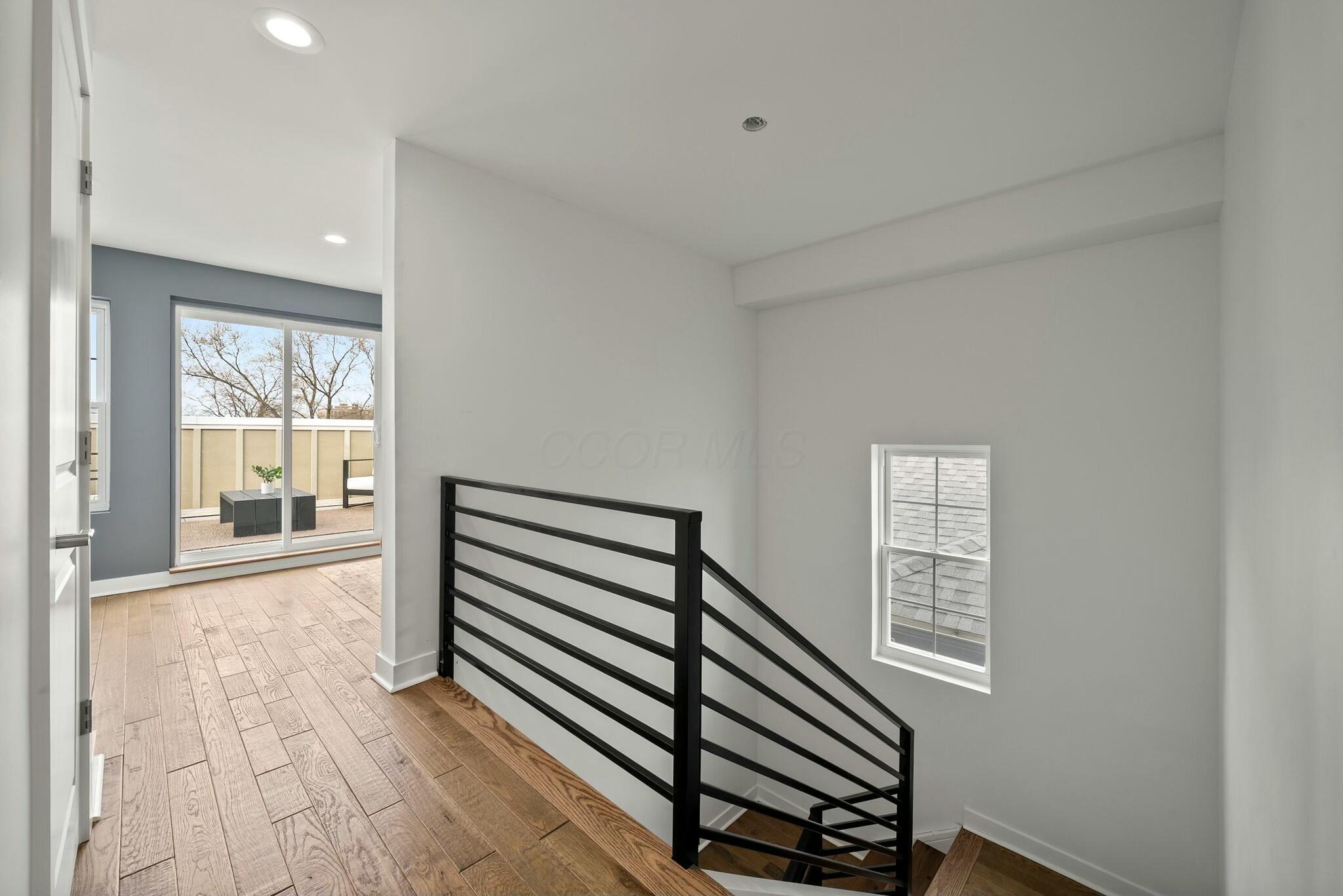 1221 Oak Street, Columbus, Ohio image 23
