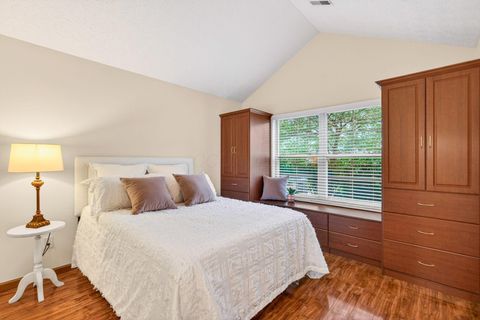 Tiny photo for 4275 Bridgelane Place 30 #30, New Albany, OH 43054 (MLS # 226019088)