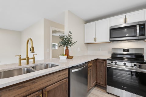 Tiny photo for 255 Grant Avenue, Plain City, OH 43064 (MLS # 226039324)