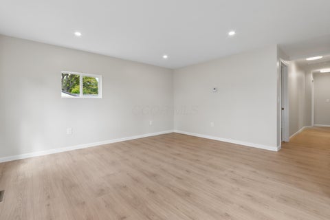 Tiny photo for 255 Grant Avenue, Plain City, OH 43064 (MLS # 226039324)