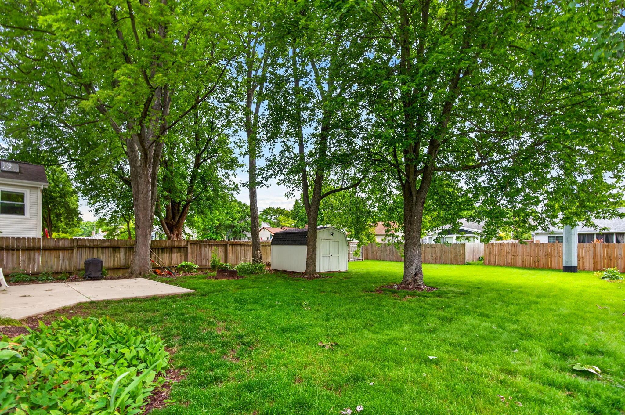 6328 Shaftsbury Lane