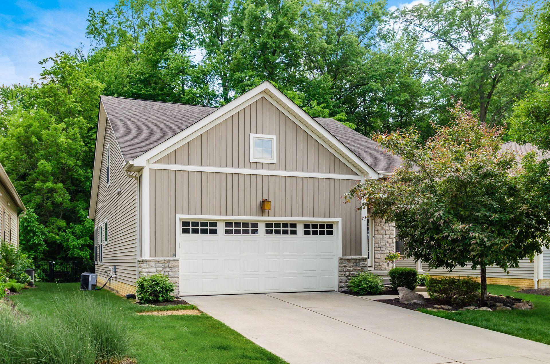 228 Autumn Way