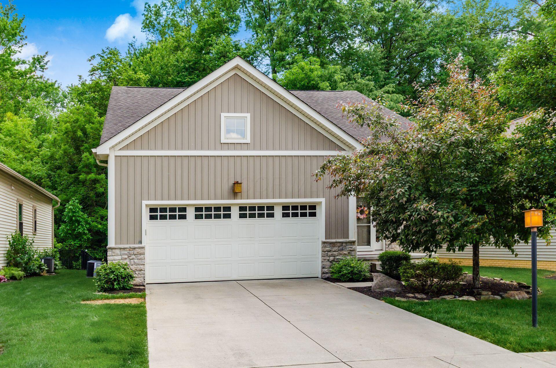 228 Autumn Way