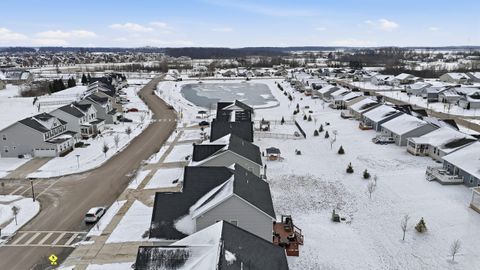 Tiny photo for 615 Bermuda Way, Marysville, OH 43040 (MLS # 226000553)