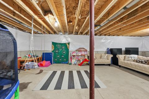 Tiny photo for 615 Bermuda Way, Marysville, OH 43040 (MLS # 226000553)