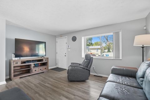 Tiny photo for 3000 Whitlow Road, Columbus, OH 43232 (MLS # 225036995)