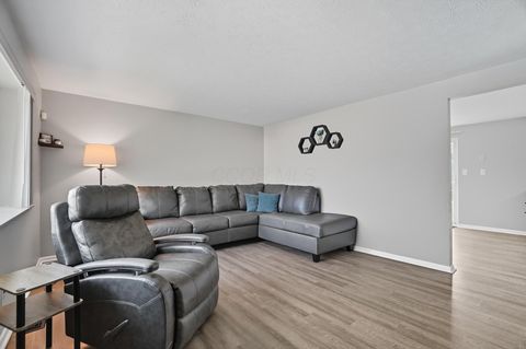 Tiny photo for 3000 Whitlow Road, Columbus, OH 43232 (MLS # 225036995)
